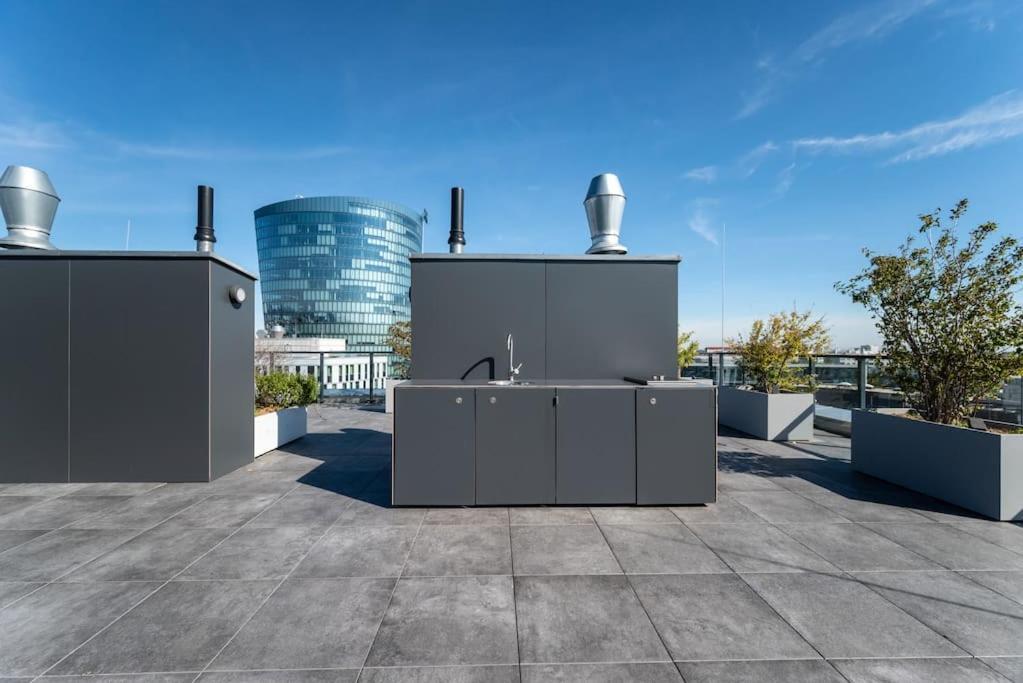 Smart With Terrace By Hm * Viena