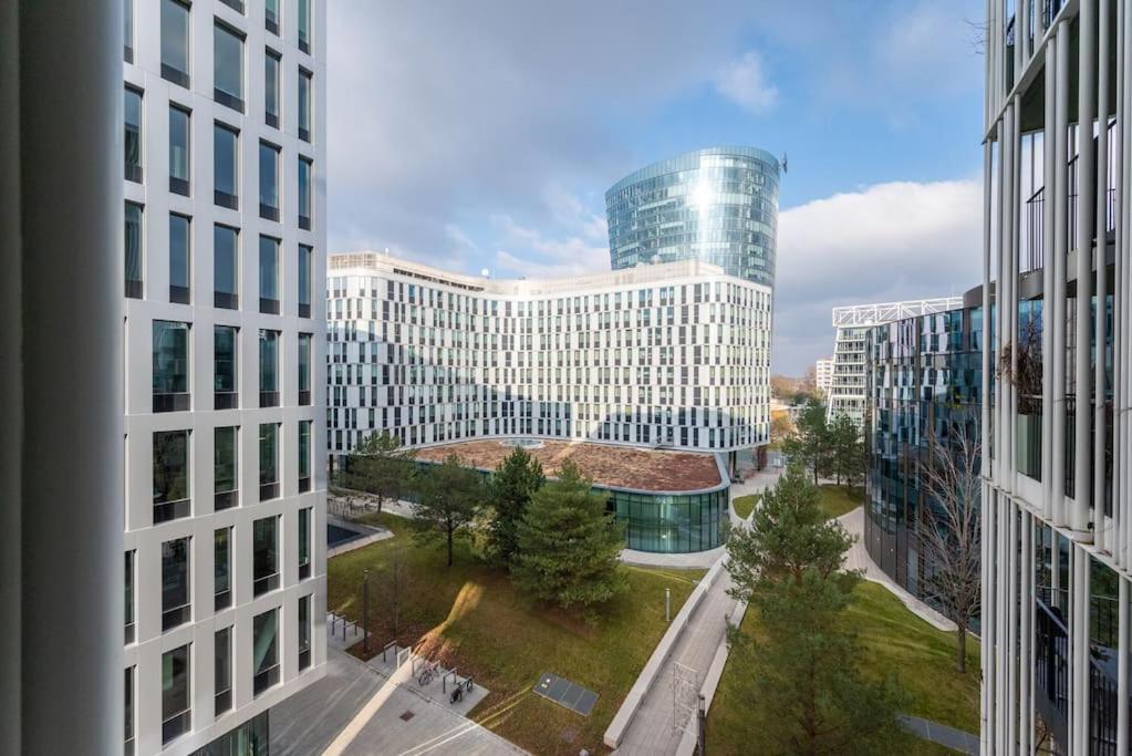 Smart With Terrace By Hm Viena